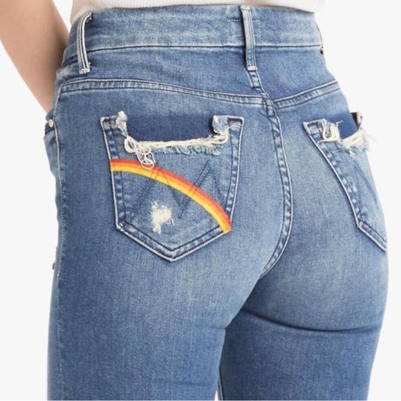 Hula's Jeans main image 1